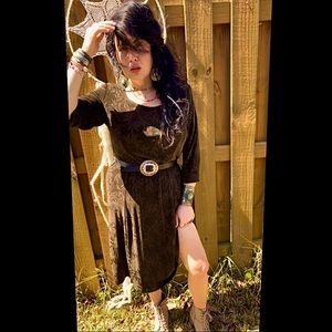 Green With Ivy 3/4 sleeve fit and flare dress